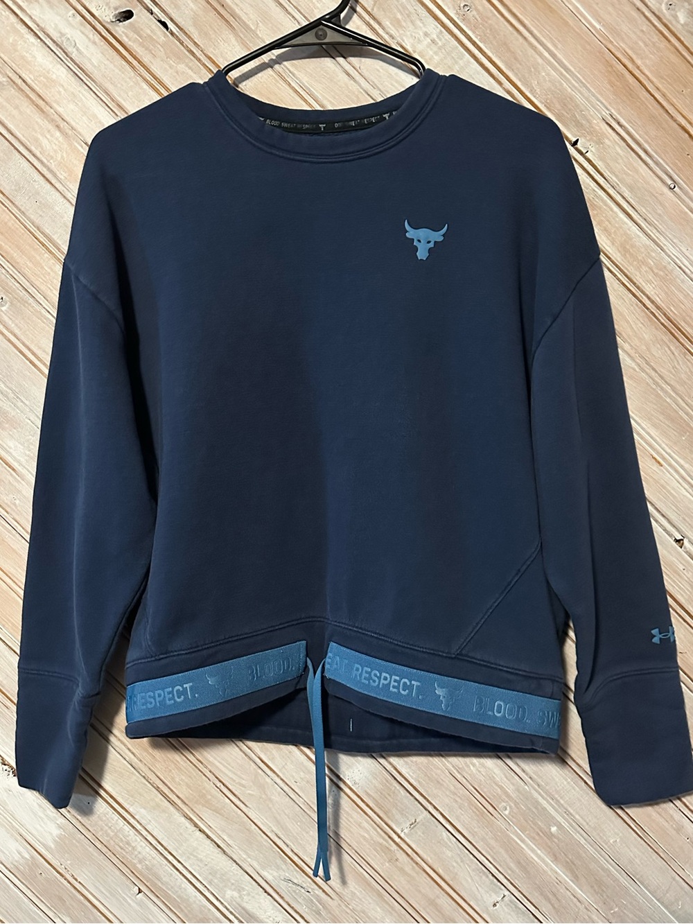 Under Armour Blue Crewneck Sweatshirt Project Rock Logo Charged